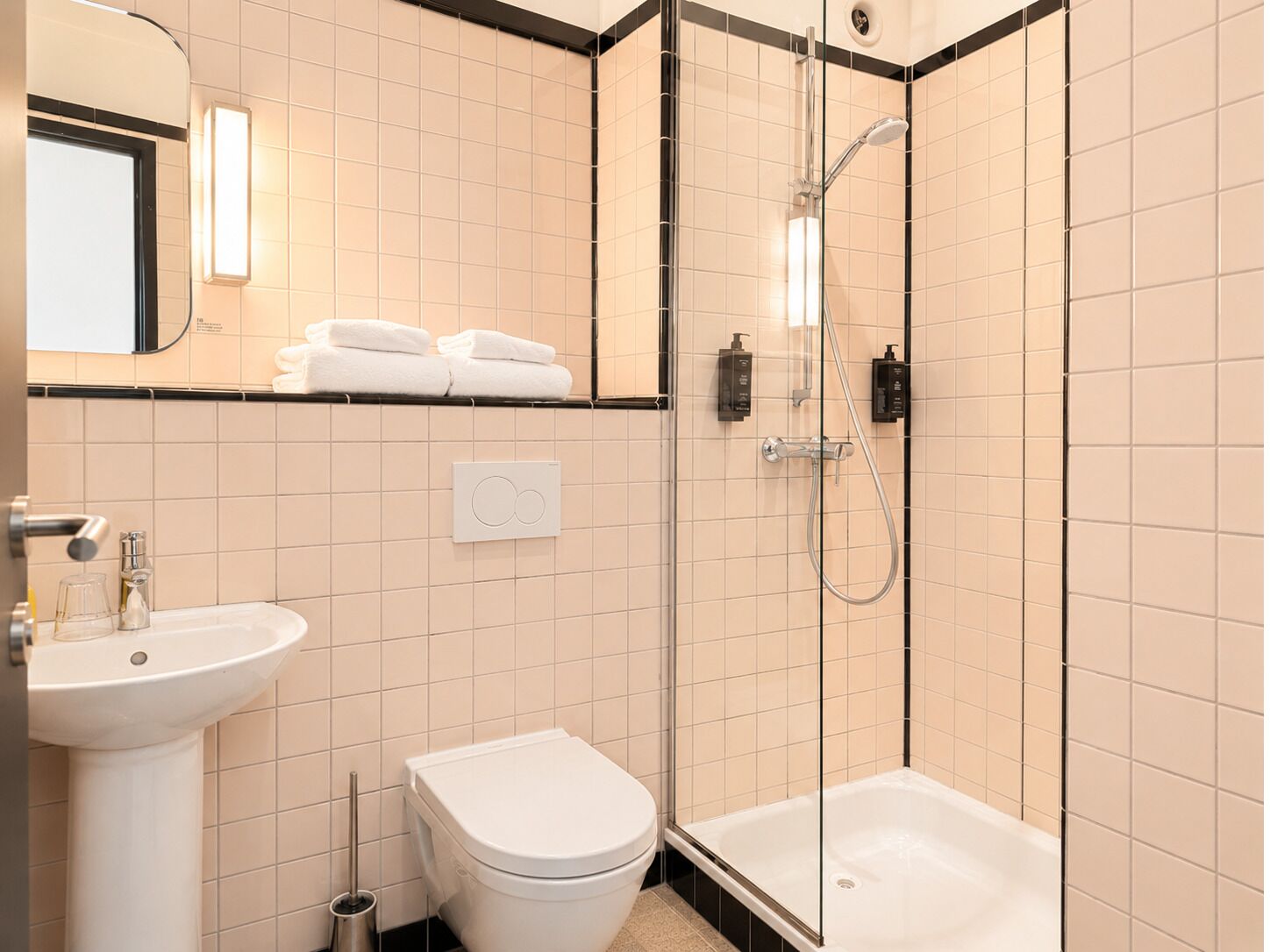 Photo - Latroupe Hotel Le Berger.