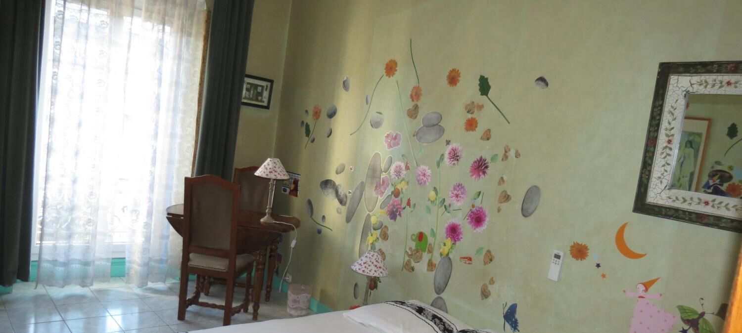 Matelas mémoire de forme, décoration personnalisée