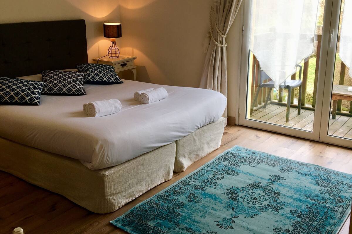 Deluxe Double Room, Ensuite, Garden View