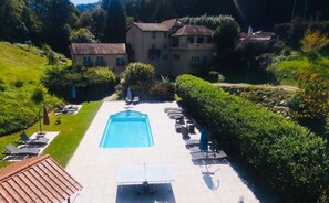 Indoor pool, seasonal outdoor pool