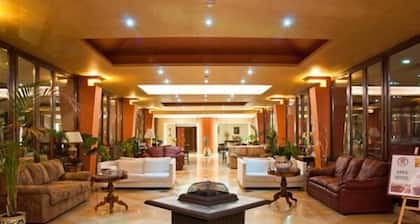 Ares Hotel