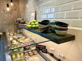 Daily buffet breakfast for a fee