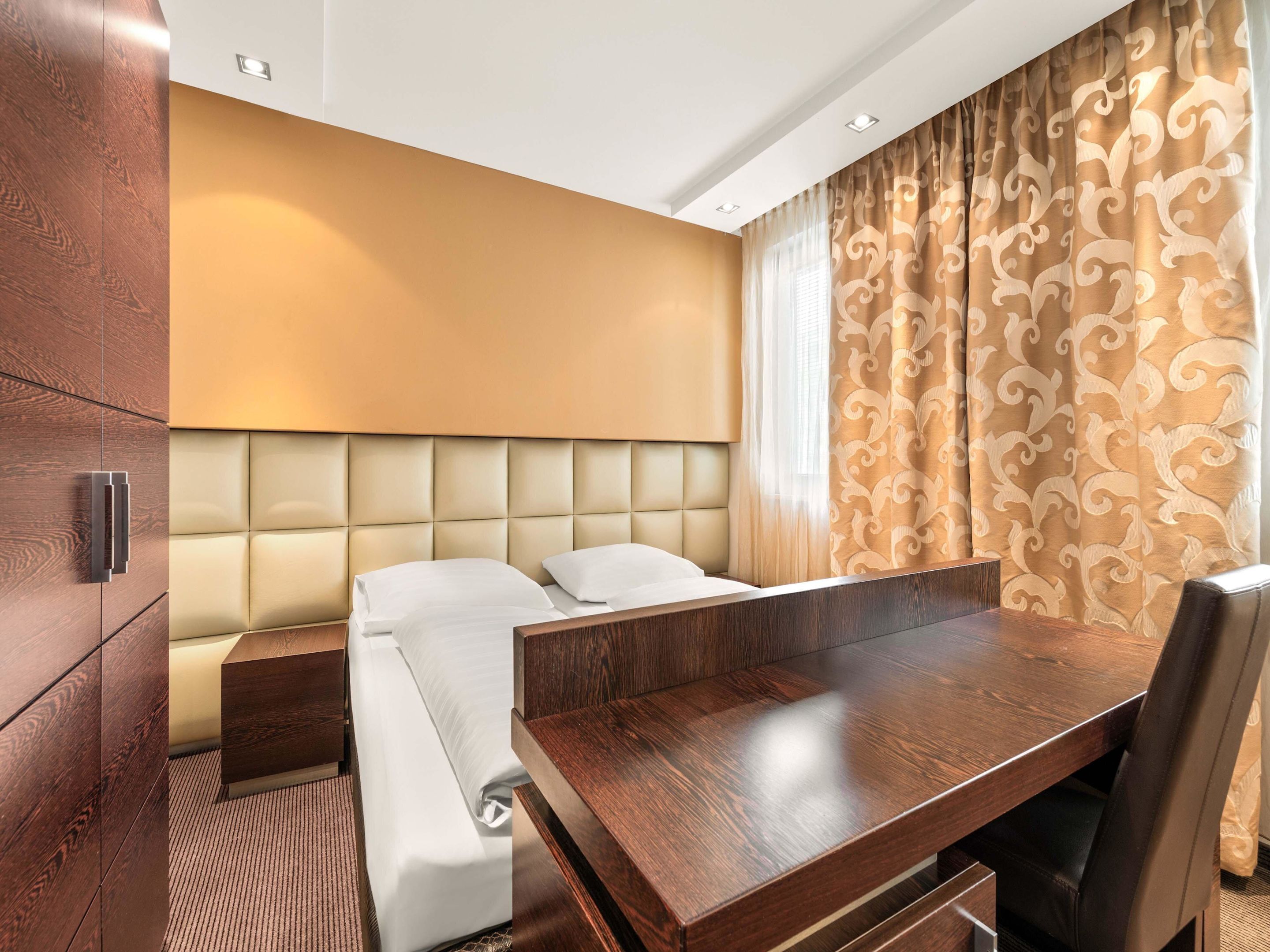 Photo - B&B HOTEL Linz City-Ost