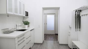 Standard Apartment for 4 people, Kitchen (Quartett) | Private kitchen