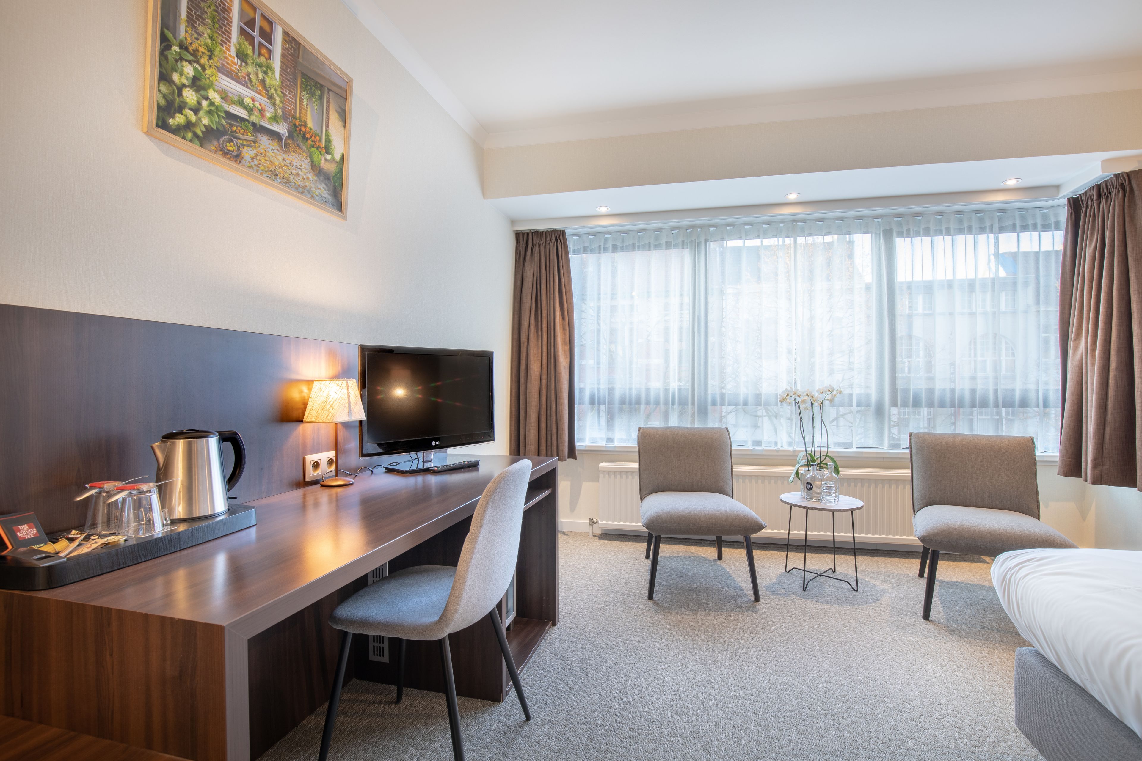 standard double room | minibar, desk, blackout curtains, free cots/infant beds