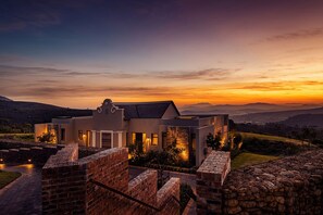 Exterior - Delaire Graff Lodges & Spa (Stellenbosch)