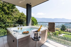 Luxury-Suite, 1 King-Bett, Whirlpool, Executive-Etage