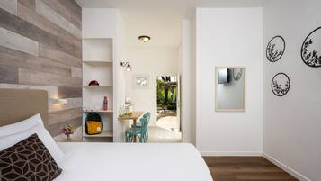 Estudio familiar (Garden Access) | 1 habitación, minibar, escritorio y insonorización