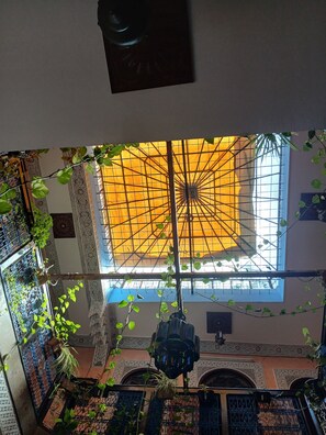 TV - Riad Idrissi (Meknes)