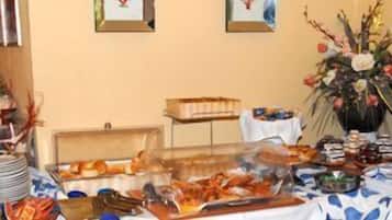 Petit déjeuner compris
