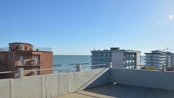 Chambre Familiale | Vue depuis le balcon
