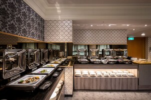 每日供應全套早餐 (每人 TWD1000)