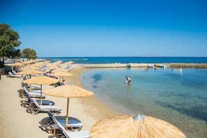 Beach nearby, sun loungers, beach umbrellas, beach towels