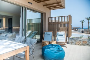 Classic-Doppelzimmer, Gartenblick (with Pool Access) | 1 Schlafzimmer, kostenlose Minibar, Zimmersafe, Schreibtisch