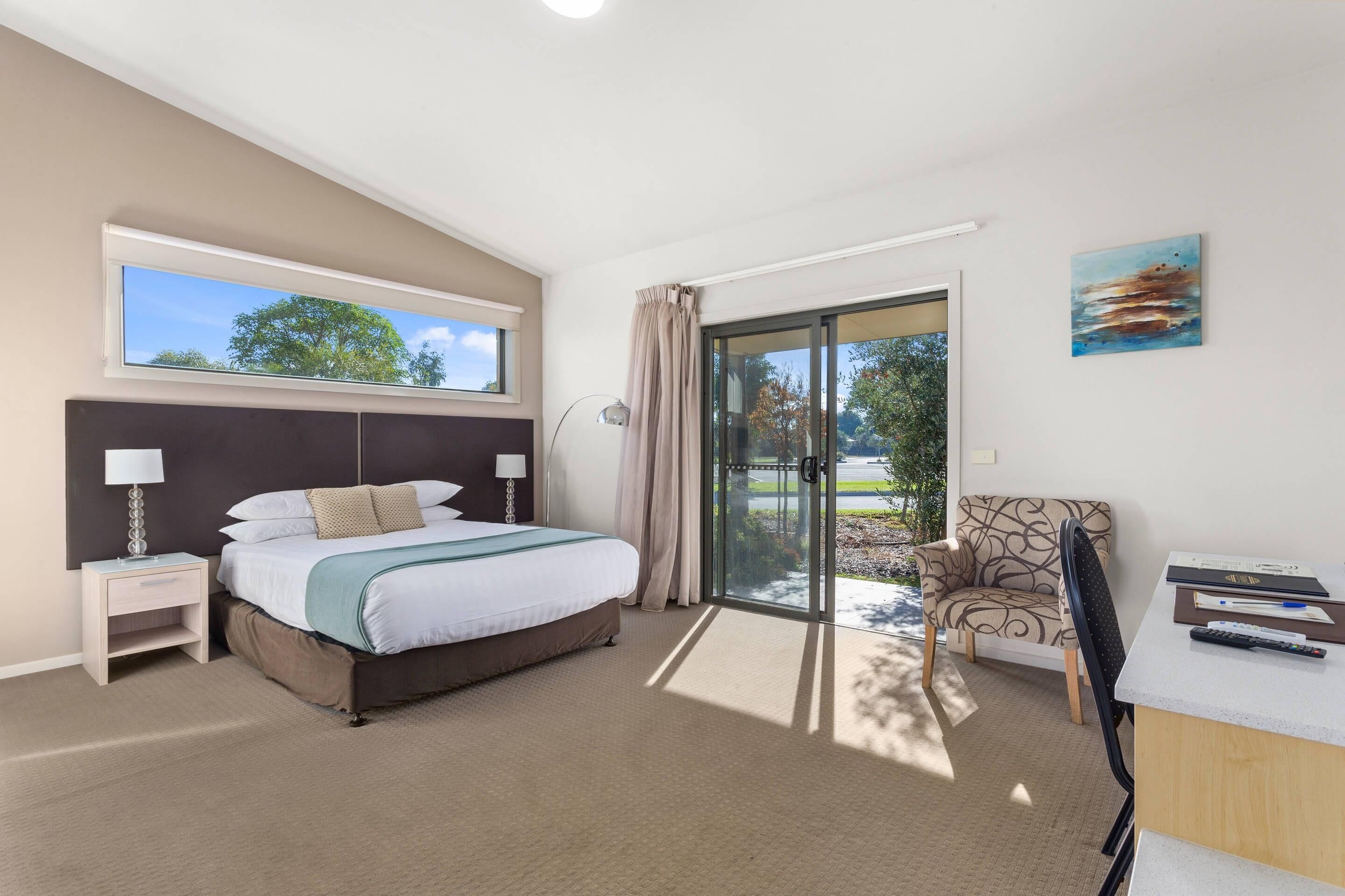 Premium bedding, pillowtop beds, in-room safe, desk