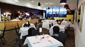 Daily cooked-to-order breakfast for a fee - Quality Hotel Point Cook (Point Cook)