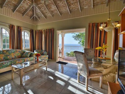 Tropical Lagoon Resort