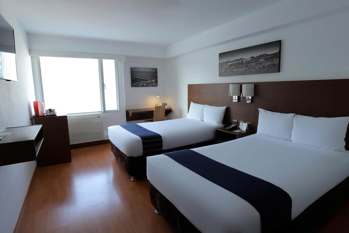 1 bedroom, minibar, in-room safe, desk