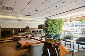 Breakfast, lunch and dinner served - Casa Andina Select Miraflores (Lima)