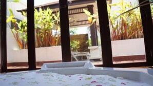 Unclassified image, 5 of 111, button - Tropical Beach Resort Rayong (RAYONG)