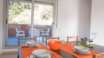 Standard-Apartment, 2Â Schlafzimmer | 1 Schlafzimmer, Babybetten, WLAN