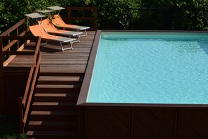 Outdoor pool, sun loungers