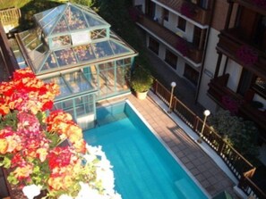 Outdoor pool - Hotel Panther (Saalbach-Hinterglemm)