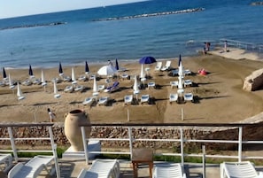 Private beach nearby, beach shuttle, beach bar - Resort Villa (Bisceglie)