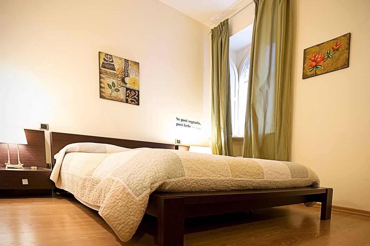 Premium bedding, down duvets, Tempur-Pedic beds, individually furnished