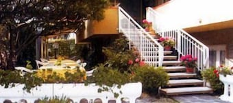 Hotel Alberta