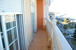 Terrace/patio - Hotel Marina Victoria (Algeciras)
