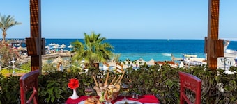 Sphinx Aqua Park Beach Resort - All Inclusive