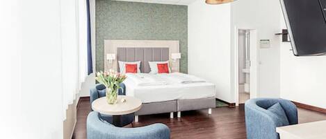 Hypo-allergenic bedding, desk, blackout drapes, cribs/infant beds