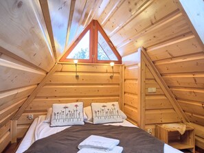 Premium bedding, iron/ironing board, cots/infant beds, free WiFi