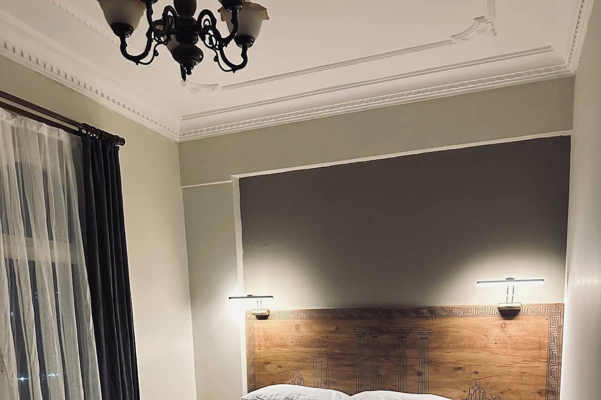 Phòng đôi Tiêu chuẩn, quang cảnh thành phố | Bộ đồ giường cao cấp, bàn ủi/dụng cụ ủi quần áo