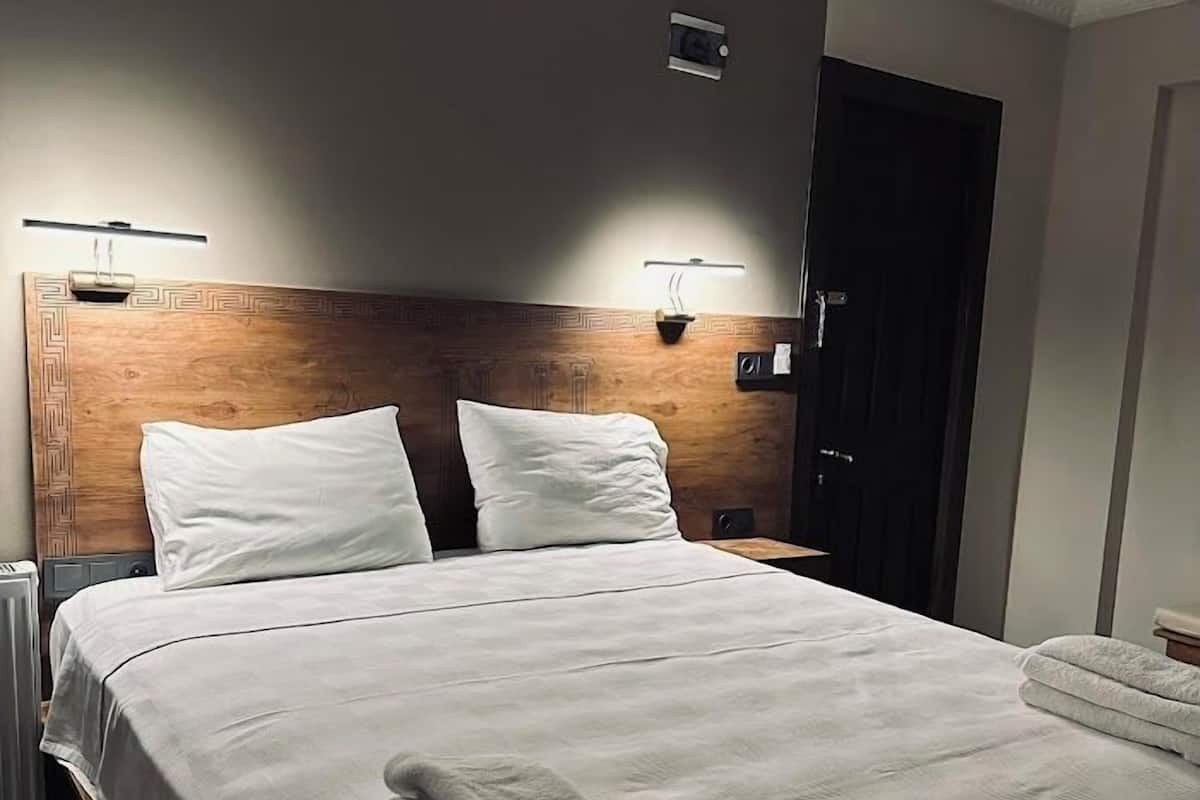 Phòng 3 Tiêu chuẩn | Bộ đồ giường cao cấp, bàn ủi/dụng cụ ủi quần áo