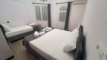 Premium bedding, iron/ironing board, free WiFi, bed sheets