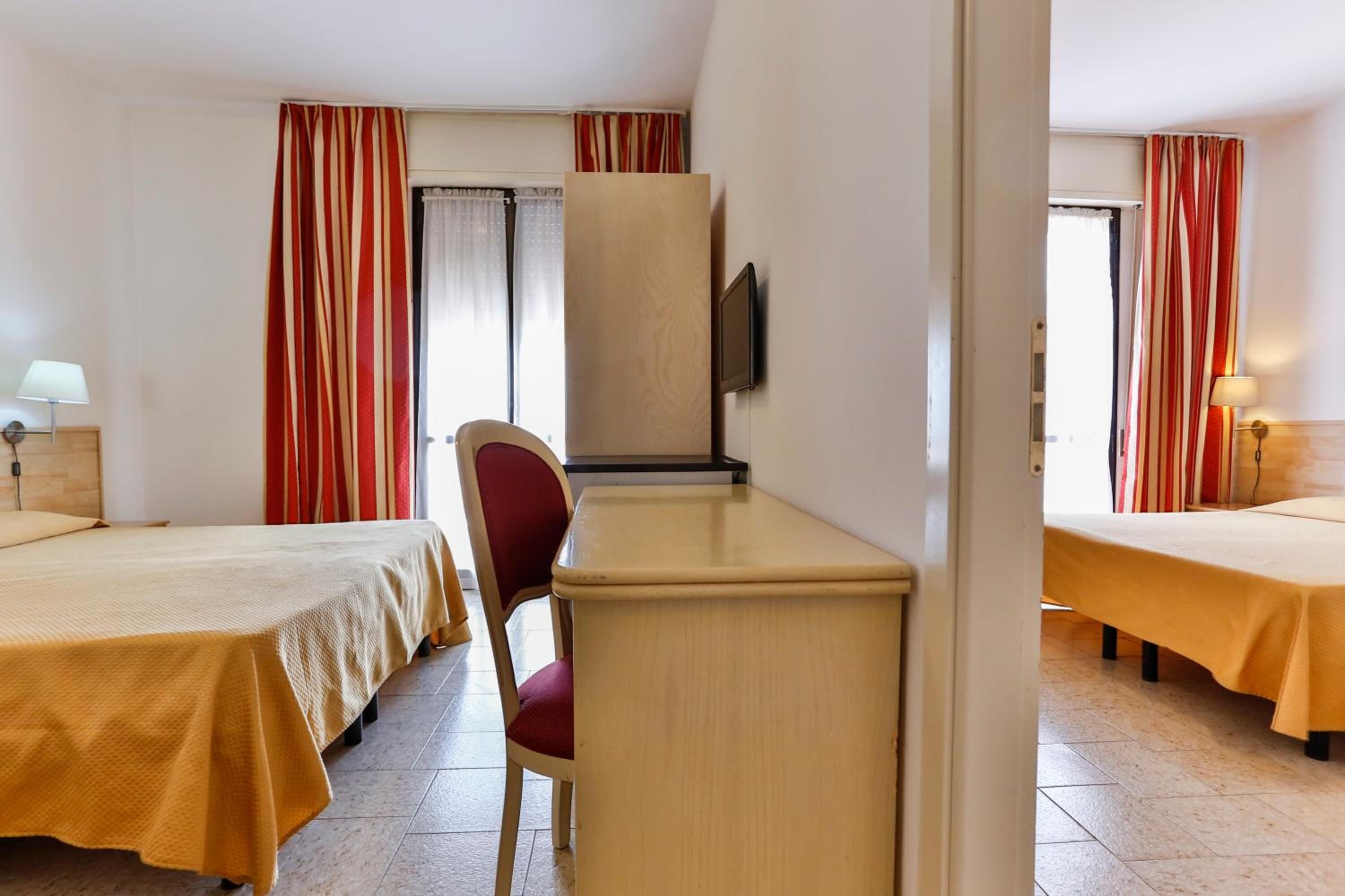 Couette en duvet d'oie, coffres-forts dans les chambres
