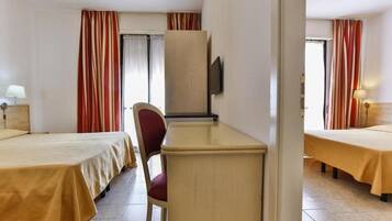 Couette en duvet d'oie, coffres-forts dans les chambres