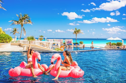 Sandos Cancún All Inclusive - Adults Only