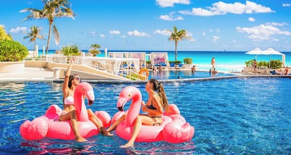 Sandos Cancún All Inclusive - Adults Only