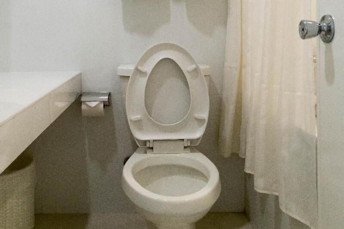 Bathroom | Shower, rainfall showerhead, free toiletries, hair dryer