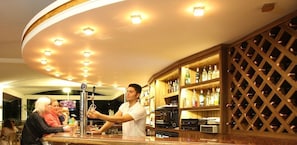 Bar (on property) - Kalemci Hotel (Marmaris)
