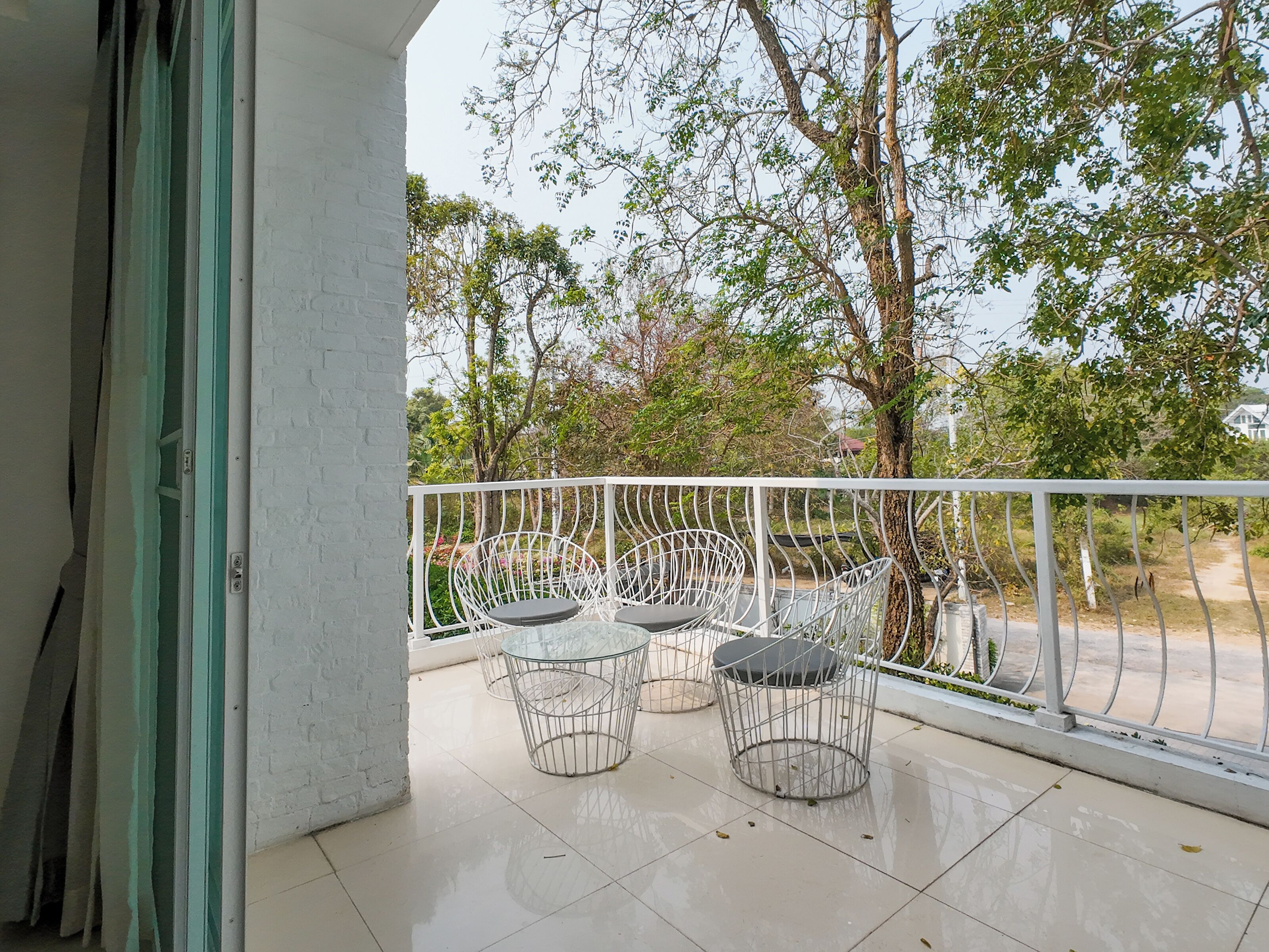 the terrace | beach/ocean view