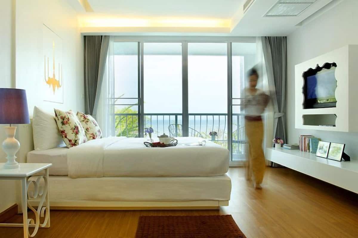 sea balcony | free wifi