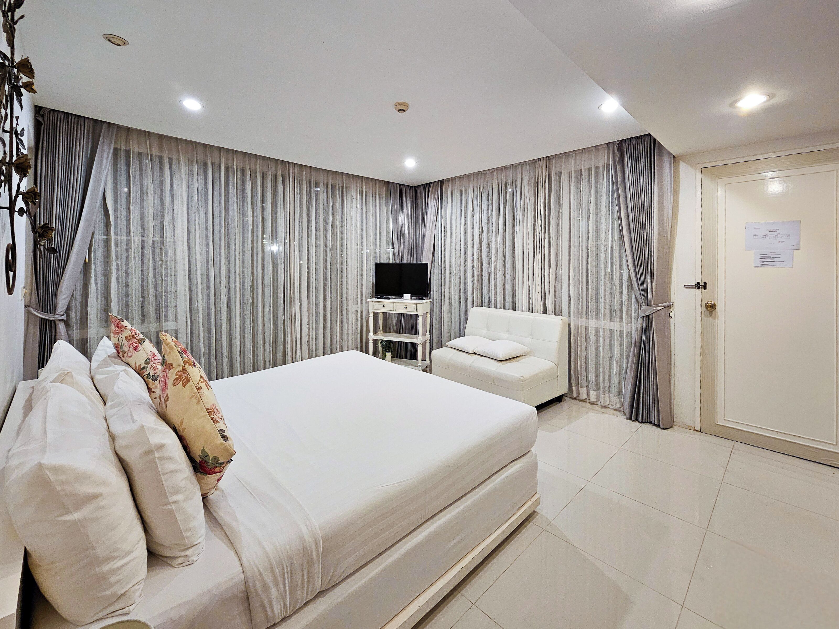 sea front villa | free wifi