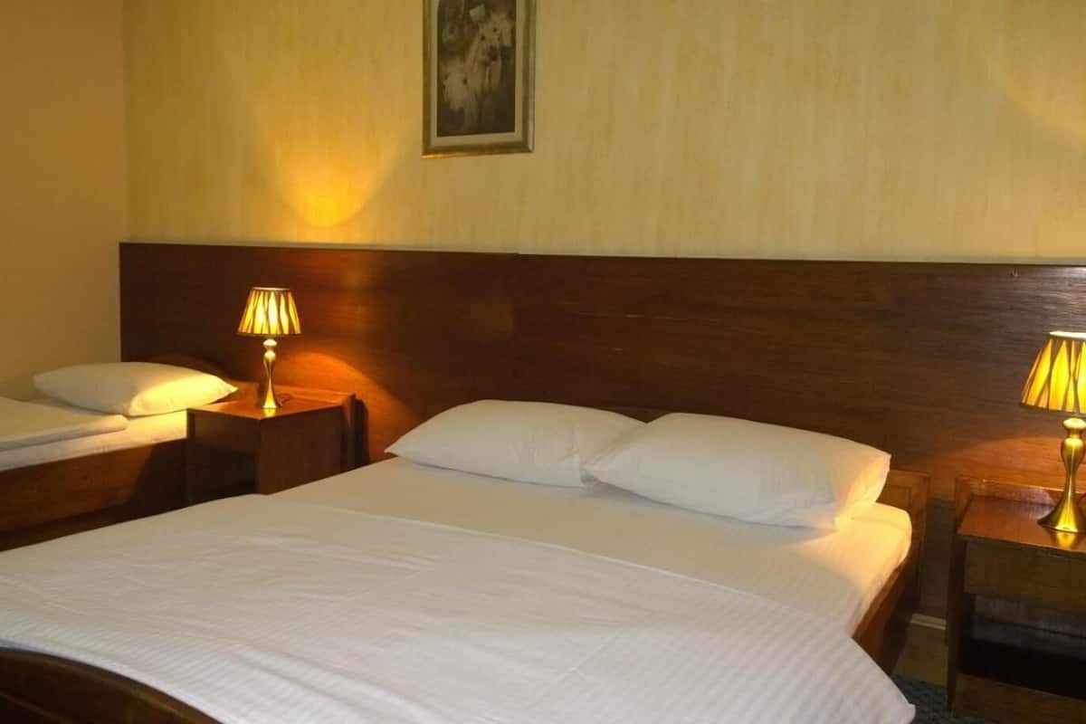 soundproofing, free wifi