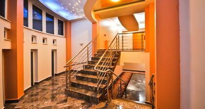 Hotel BM International