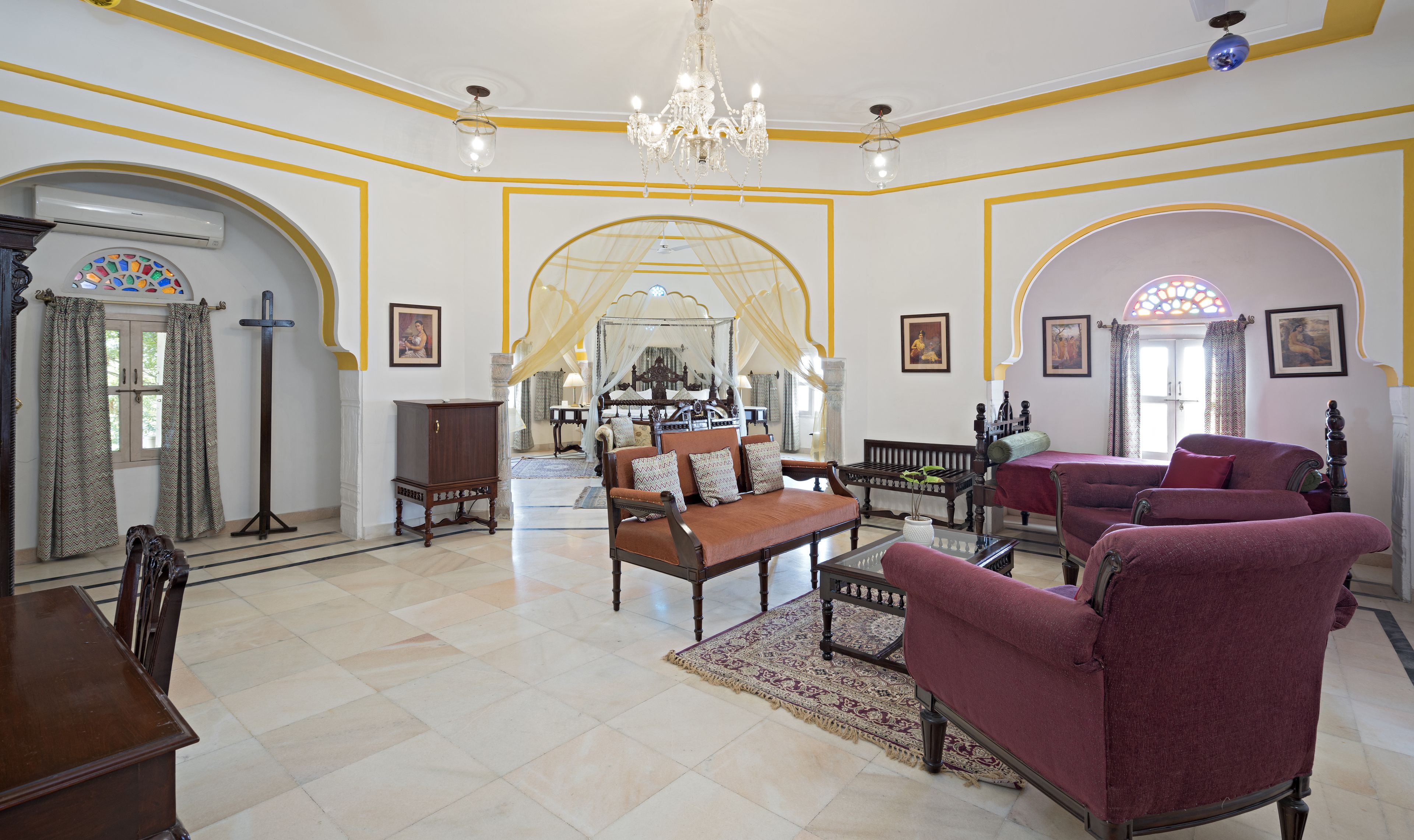 Super Deluxe Room. | Sängtillbehör av högsta kvalitet och värdeförvaringsskåp på rummet