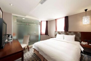 객실 내 금고, 책상, 다리미/다리미판, 무료 WiFi